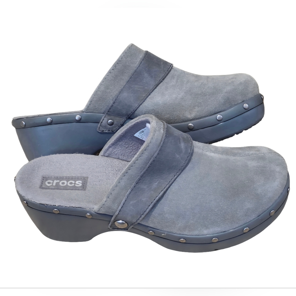 Crocs Cobbler Clogs Gray Suede Leather Women's Size 9 Studded Comfort